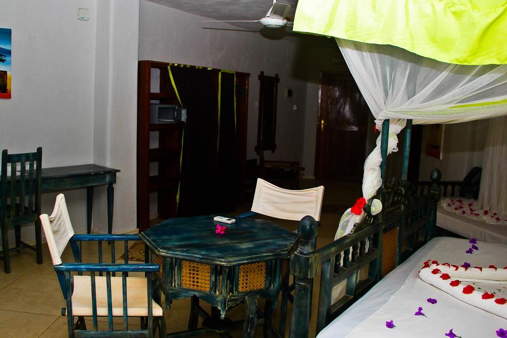 Palumbokendwa Hotel Zanzibar Buitenkant foto