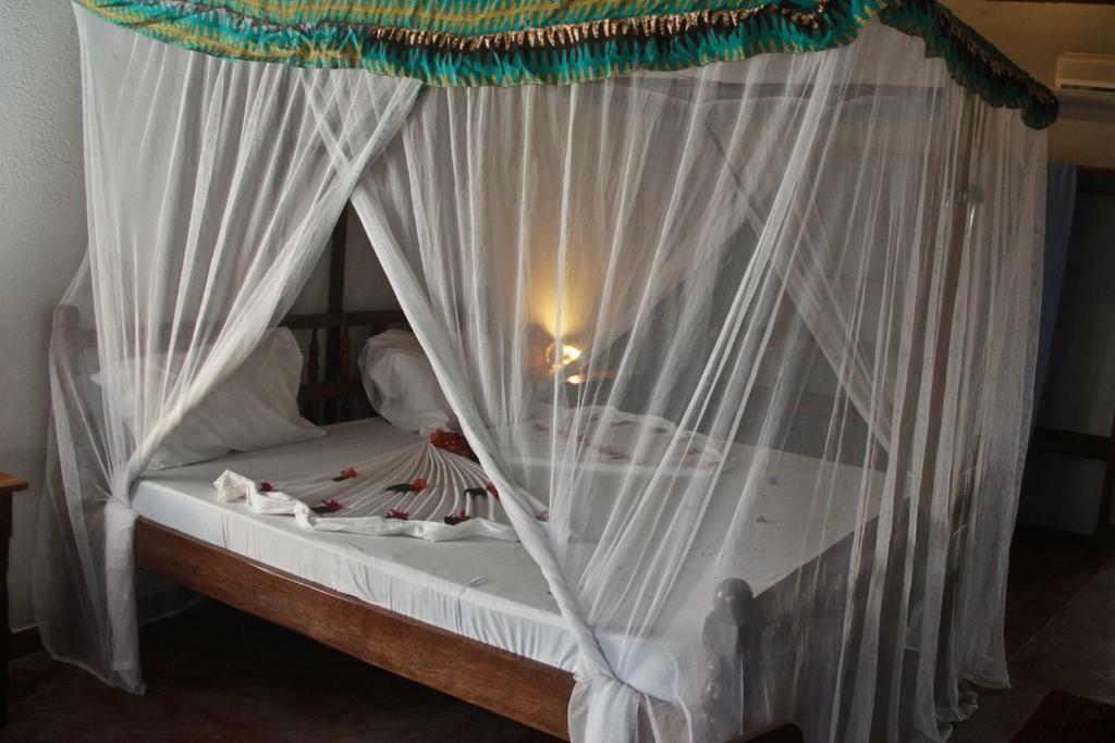 Palumbokendwa Hotel Zanzibar Buitenkant foto